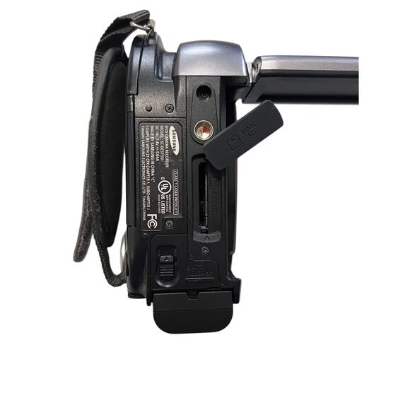 Samsung DVD Camera Recorder SC-DC173U Optical Zoom 34x Digital 1200 X SD Card